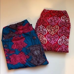 TWO pairs of LulaRoe leggings! UNICORNS! 🦄 🌈